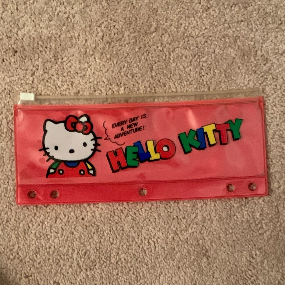 Hello Kitty Vintage Y2K 1976 1990 Red School Binder Pencil Pouch New Adventure